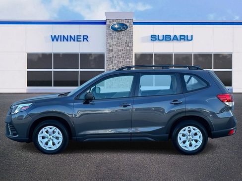 Used 2022 Subaru Forester AWD/4WD image 2
