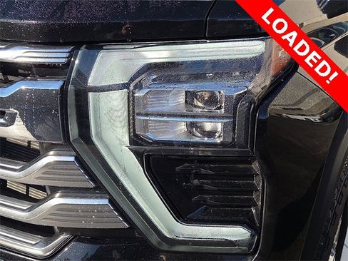 Used 2024 Chevrolet Silverado 2500 High Country w/ High Country Premium Package image 8