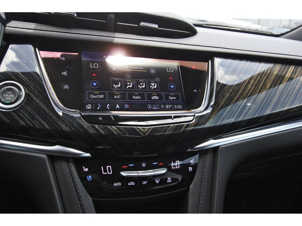 Certified 2023 Cadillac XT6 Premium Luxury w/ Technology Package FWD image 22