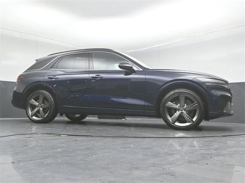 Used 2025 Genesis GV70 2.5T w/ Sport Prestige Package image 42