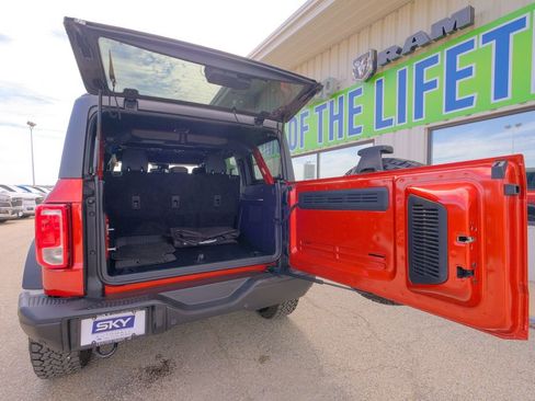 Used 2023 Ford Bronco Black Diamond image 22