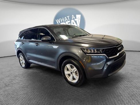 Certified 2023 Kia Sorento LX AWD/4WD image 1