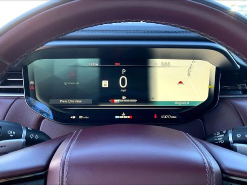 Used 2023 Land Rover Range Rover Sport SE Dynamic image 25