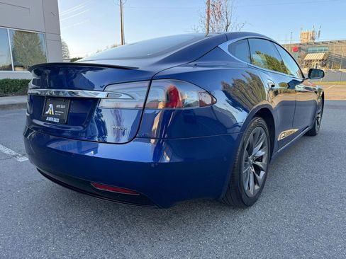 Used 2017 Tesla Model S 75D image 10