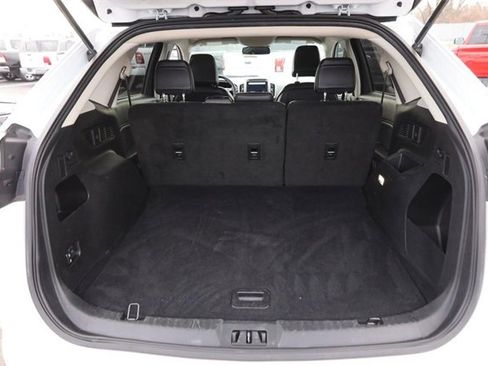 Certified 2024 Ford Edge SEL image 7