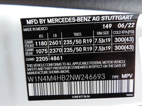 Used 2022 Mercedes-Benz GLB 250 4MATIC image 19