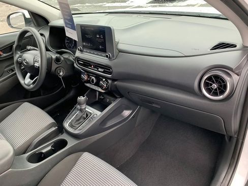 Certified 2023 Hyundai Kona SE w/ Cargo Package image 11