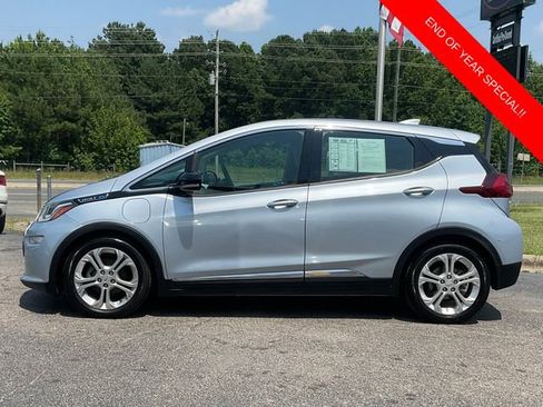 Used 2017 Chevrolet Bolt LT image 4