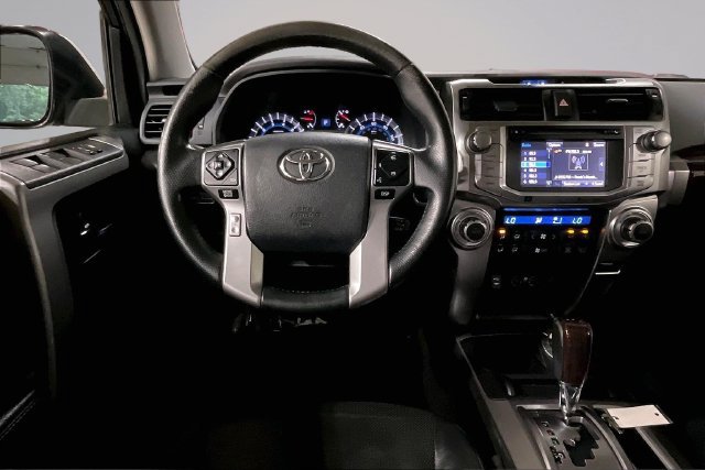 Used 2014 Toyota 4Runner Limited w/ Convenience Package AWD/4WD image 5