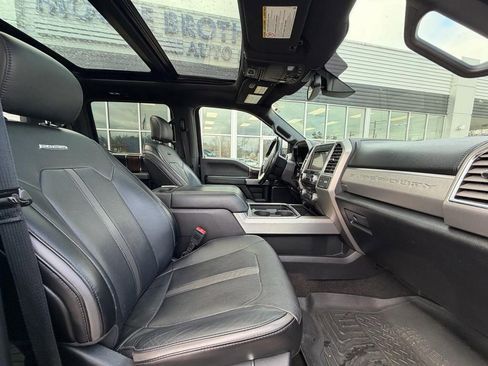 Used 2017 Ford F250 Platinum w/ Platinum Ultimate Package image 15