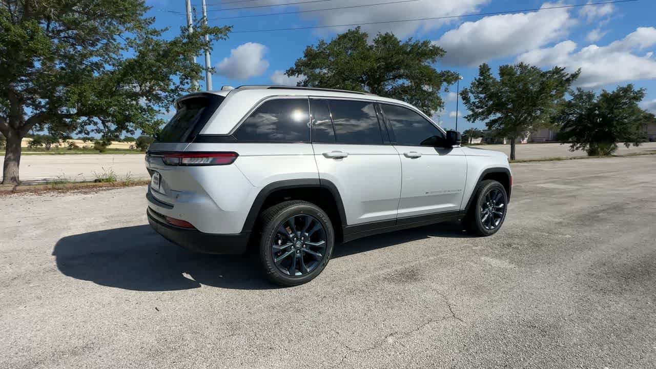 New 2026 Jeep Grand Cherokee Limited AWD/4WD image 8