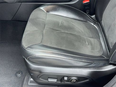 Used 2023 Jeep Grand Cherokee L Laredo image 39