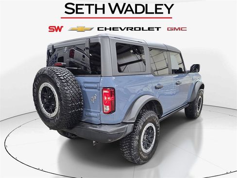 Used 2023 Ford Bronco Black Diamond w/ Sasquatch Package image 7