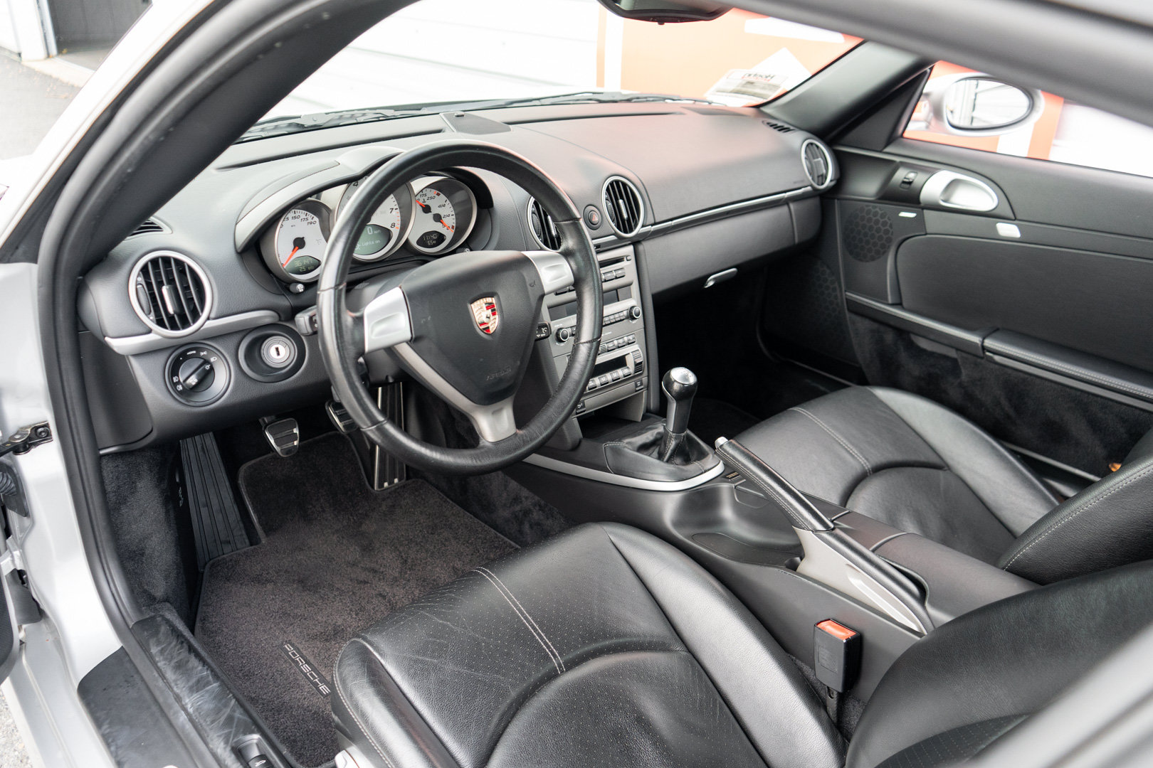 Used 2006 Porsche Cayman S RWD image 16