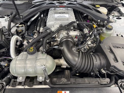 Used 2022 Ford Mustang Shelby GT500 w/ Technology Package image 27