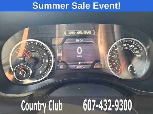 Used 2025 RAM 1500 Laramie AWD/4WD image 20
