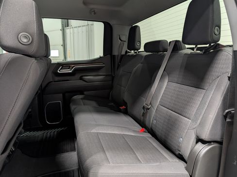 Used 2022 Chevrolet Silverado 1500 LT image 15