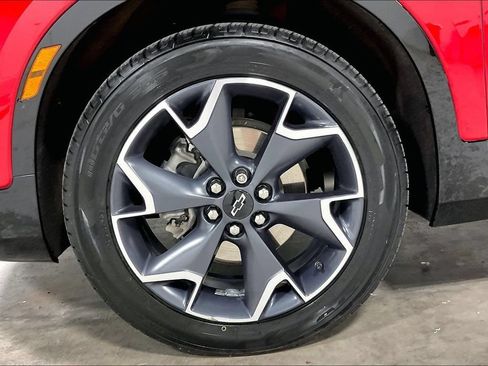 Used 2022 Chevrolet Blazer RS w/ Enhanced Convenience Package FWD image 10