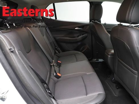 Used 2025 Buick Encore GX Preferred FWD image 23