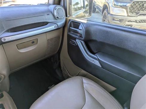 Certified 2016 Jeep Wrangler Unlimited Sahara w/ Max Tow Package image 18