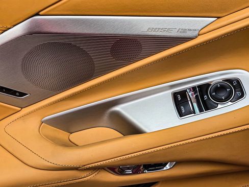 Used 2022 Chevrolet Corvette Stingray Premium Cpe w/ Z51 Performance Package RWD image 9