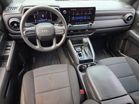 Certified 2023 Chevrolet Colorado Trail Boss w/ LPO, Dark Essentials Package AWD/4WD image 6
