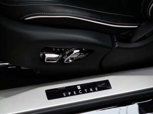 Certified 2025 Rolls-Royce Spectre w/ Spectre Launch Package AWD/4WD image 9