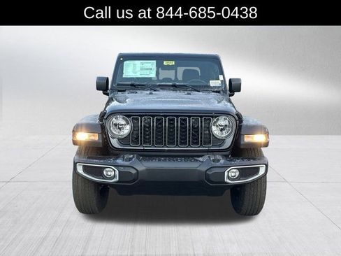 New 2026 Jeep Gladiator Sport image 2