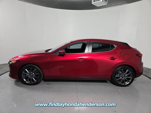 Used 2023 MAZDA MAZDA3 s image 3