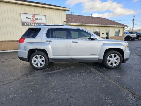 Used 2017 GMC Terrain SLT w/ Open Road Package image 31