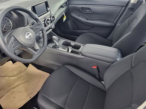 New 2025 Nissan Sentra S image 11