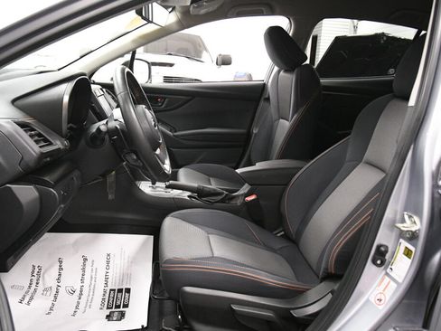 Used 2020 Subaru Crosstrek 2.0i Premium AWD/4WD image 9