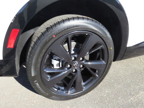 New 2026 Buick Envision Sport Touring image 9