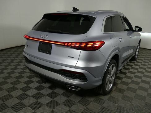 New 2026 Audi Q5 Premium Plus image 29