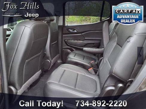 Used 2020 GMC Acadia SLT image 12