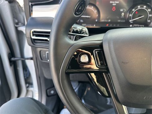 Certified 2022 Lincoln Corsair AWD w/ Equipment Group 101A image 27