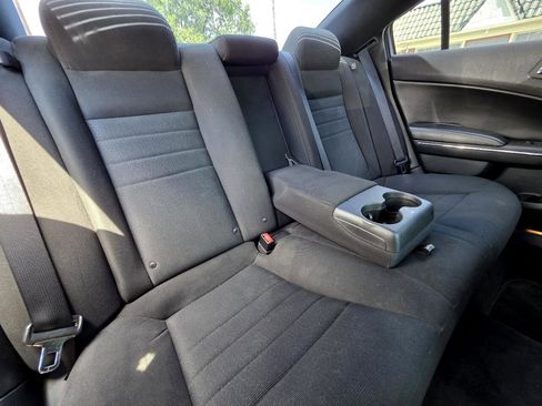 Used 2014 Dodge Charger SE image 34