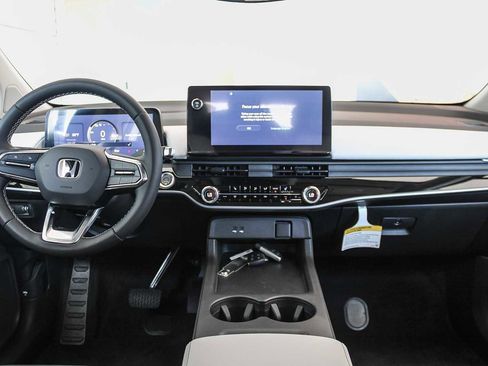 New 2026 Honda Prologue Touring image 14