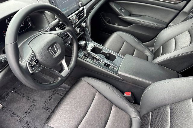 Used 2019 Honda Accord Sport image 11