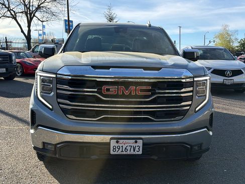 Certified 2024 GMC Sierra 1500 SLT image 2