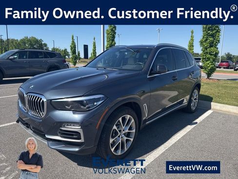 Used 2021 BMW X5 xDrive40i w/ Premium Package AWD/4WD image 1