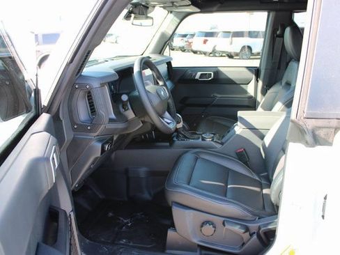 New 2025 Ford Bronco Big Bend w/ Black Diamond Package AWD/4WD image 7