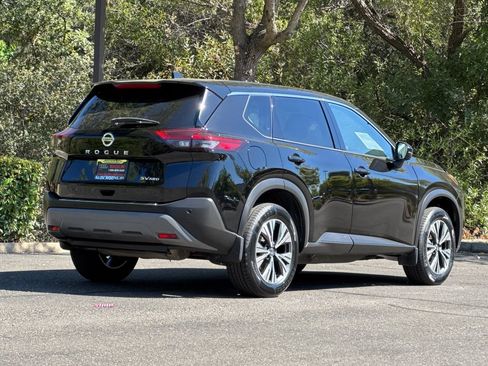 Used 2021 Nissan Rogue SV AWD/4WD image 5