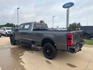 New 2026 Ford F350 Lariat w/ Black Appearance Package AWD/4WD video 3