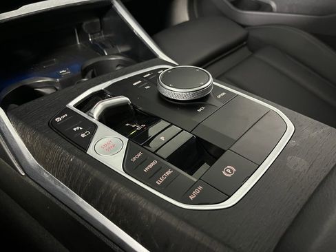 Used 2023 BMW 330e w/ Premium Package image 50