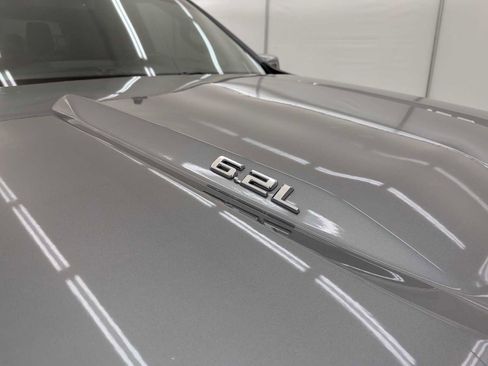 Used 2020 Chevrolet Silverado 1500 High Country image 15