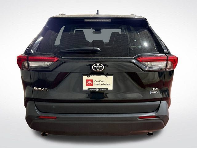 Certified 2025 Toyota RAV4 LE AWD/4WD image 4