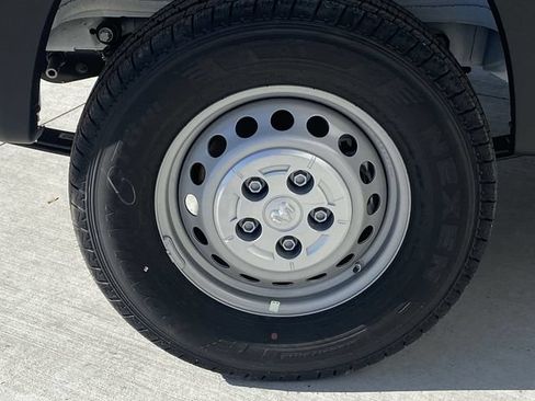 New 2024 RAM ProMaster 1500 w/ Premium Convenience Group FWD image 7