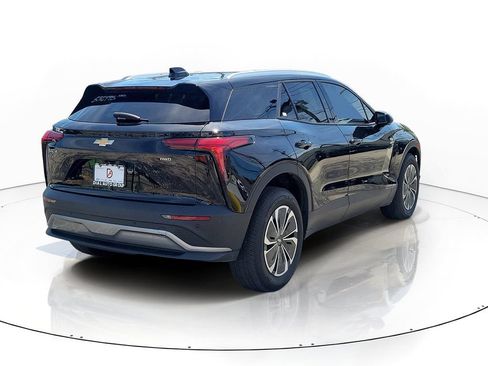 Used 2024 Chevrolet Blazer EV LT AWD/4WD image 4