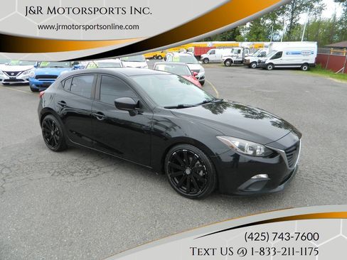 Used 2016 MAZDA MAZDA3 i Sport FWD image 1